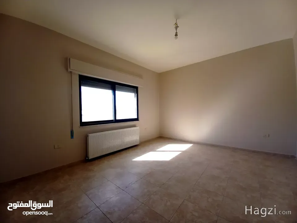 شقة للبيع في منطقة دير غبار  ( Property ID : 34656 )