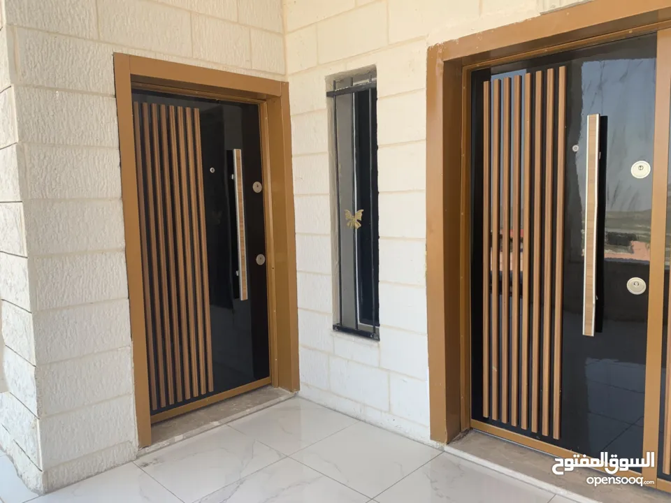 بيت جاهز للبيع