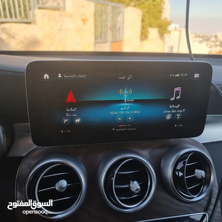 GLC 300e مرسيدس بنز
