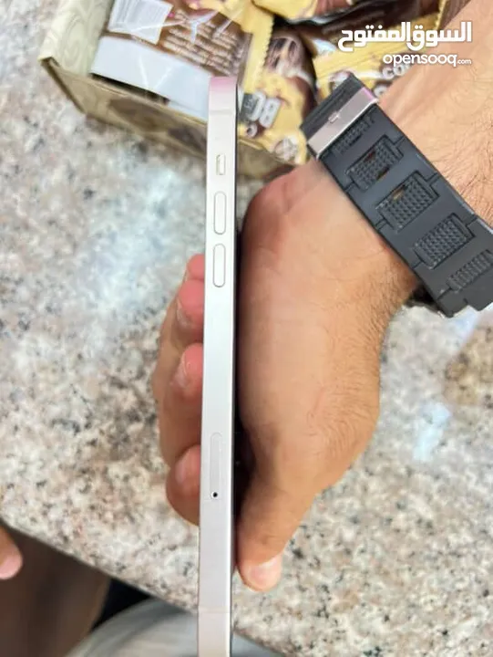 ايفون 14 بلس