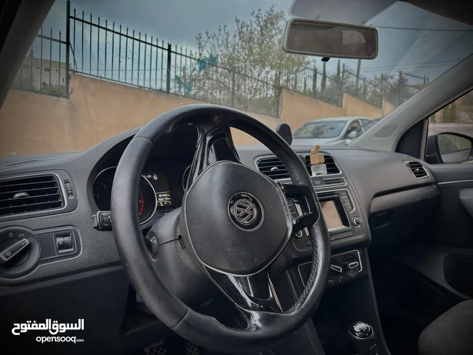 السيارة للبيع بسعر مغري