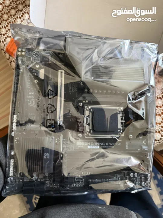 معالج رايزن احدث مديل ولوحة amd DDR5