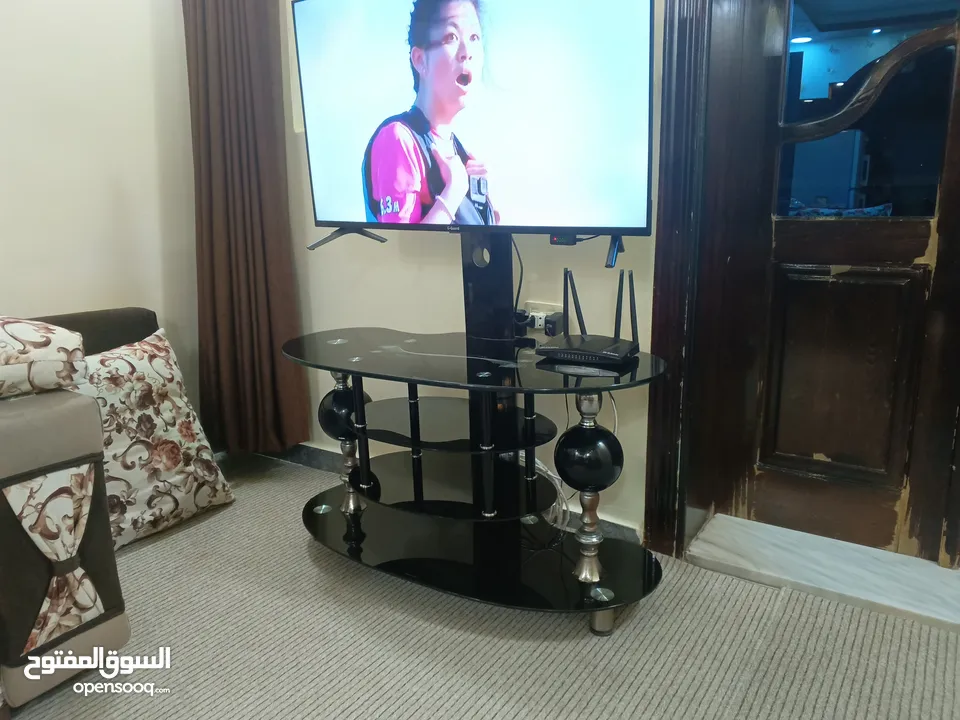 طاولة شاشة زجاج ثقيل جدا