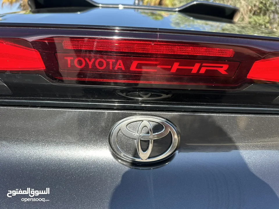 تويوتا CH-R هايبرد موديل 2024 الشكل الجديد كلياً مميزه للبيع