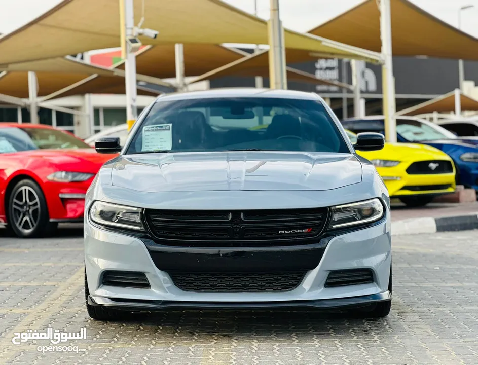 DODGE CHARGER SXT 2020