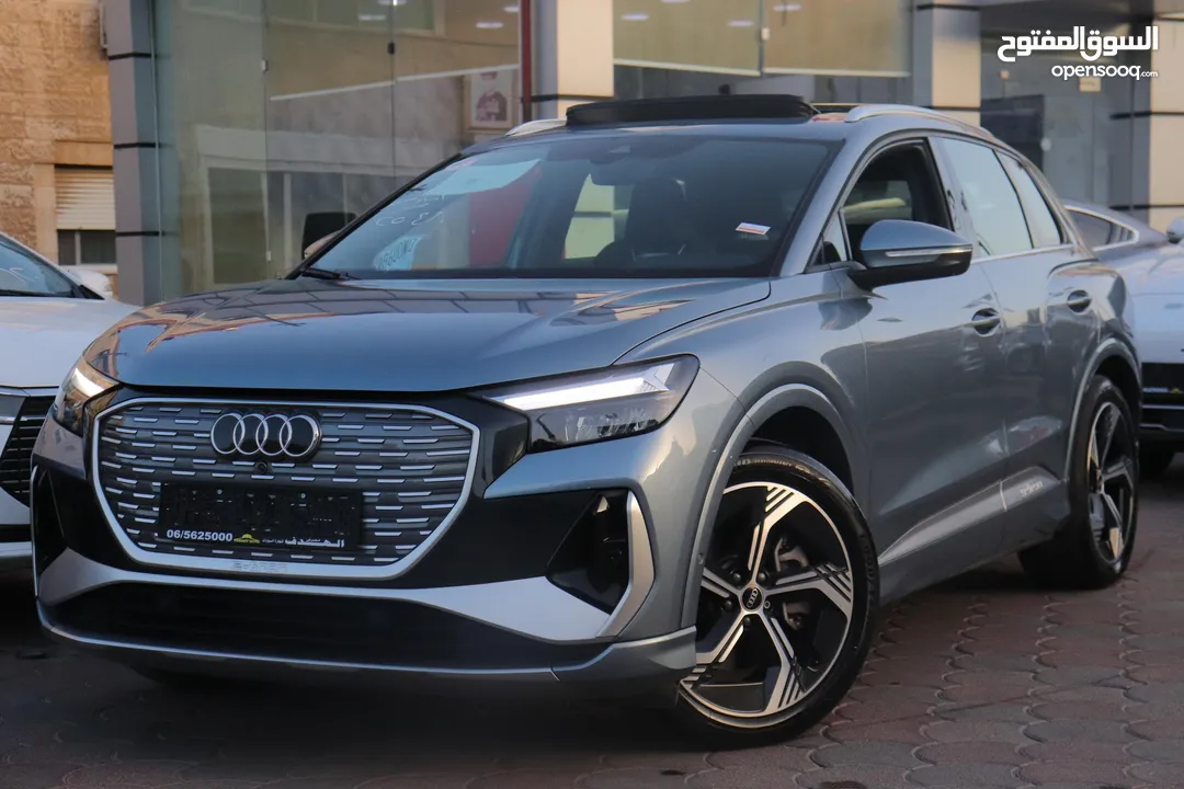 AUDI Q4 etron 2022