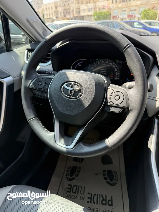 تويوتا RAV4 ترخيص 2022 محرك 2500 هايبرد