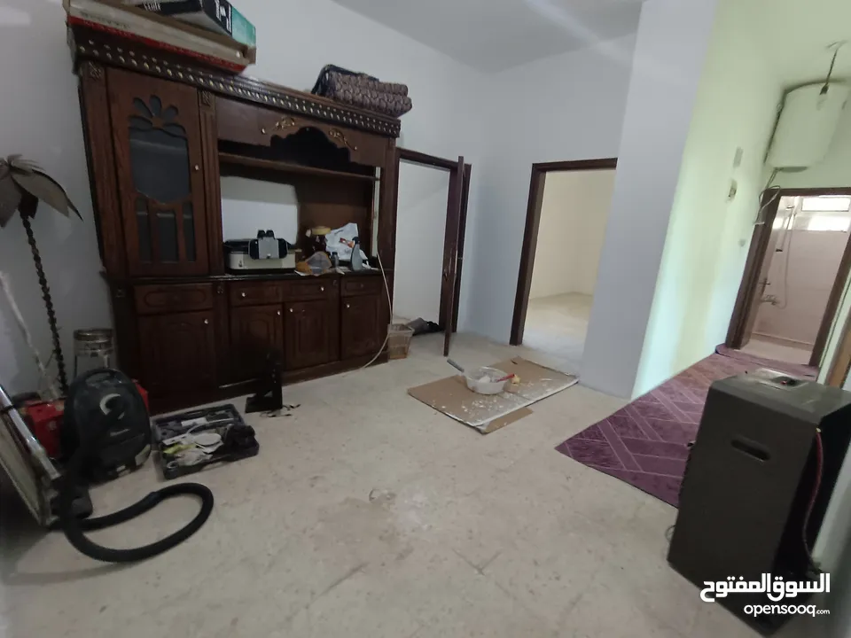 استديو للايجار مفروش وشقه فارغه للايجار