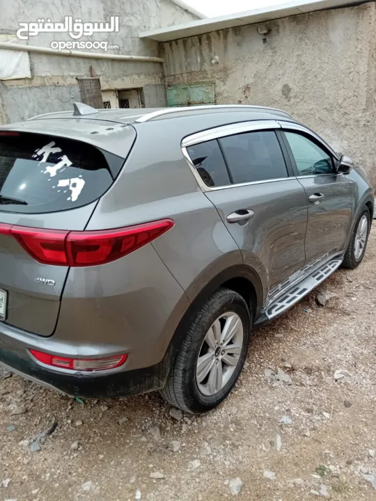 جيب سبورتاج بحالة ممتازة