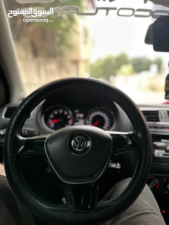 بولو 2014 للبيع