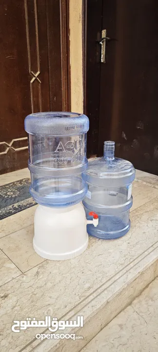 2 bottle water with base