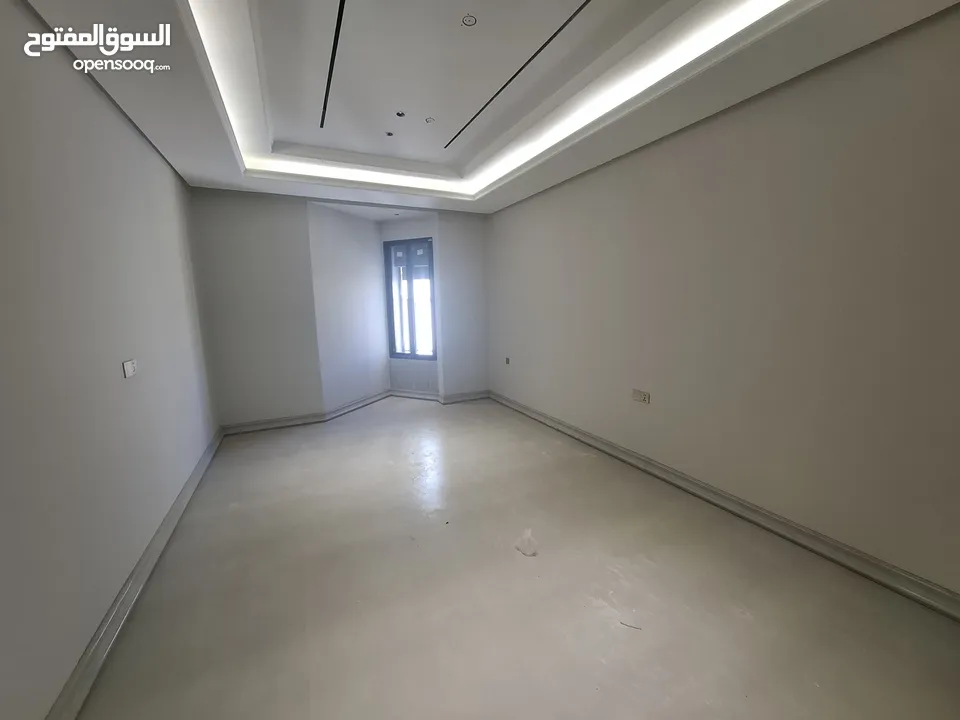 شقة غير مفروشة للإيجار ( Property 42814 )-174904680