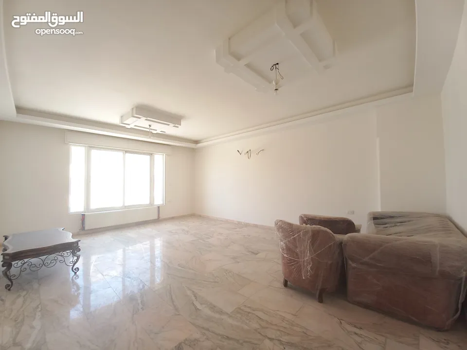 شقة غير مفروشة للايجار في مرج الحمام ( Property 33482 ) سنوي فقط