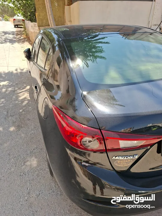 سيارة مازدا للبيع موديل 2015