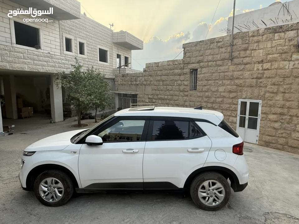 جب هونداي فينو 2020 مع فتحة سقف عداد قليل 49 الف