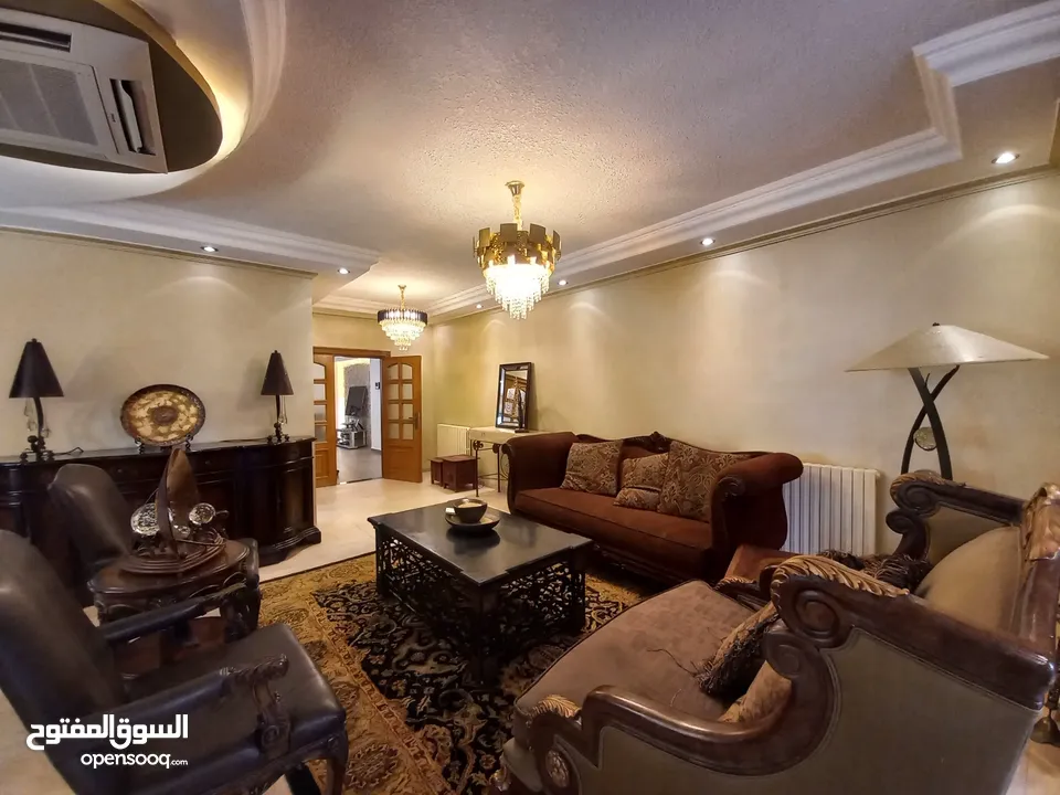 شقة مفروشة للإيجار 340م2 ( Property 18197 )-175107180