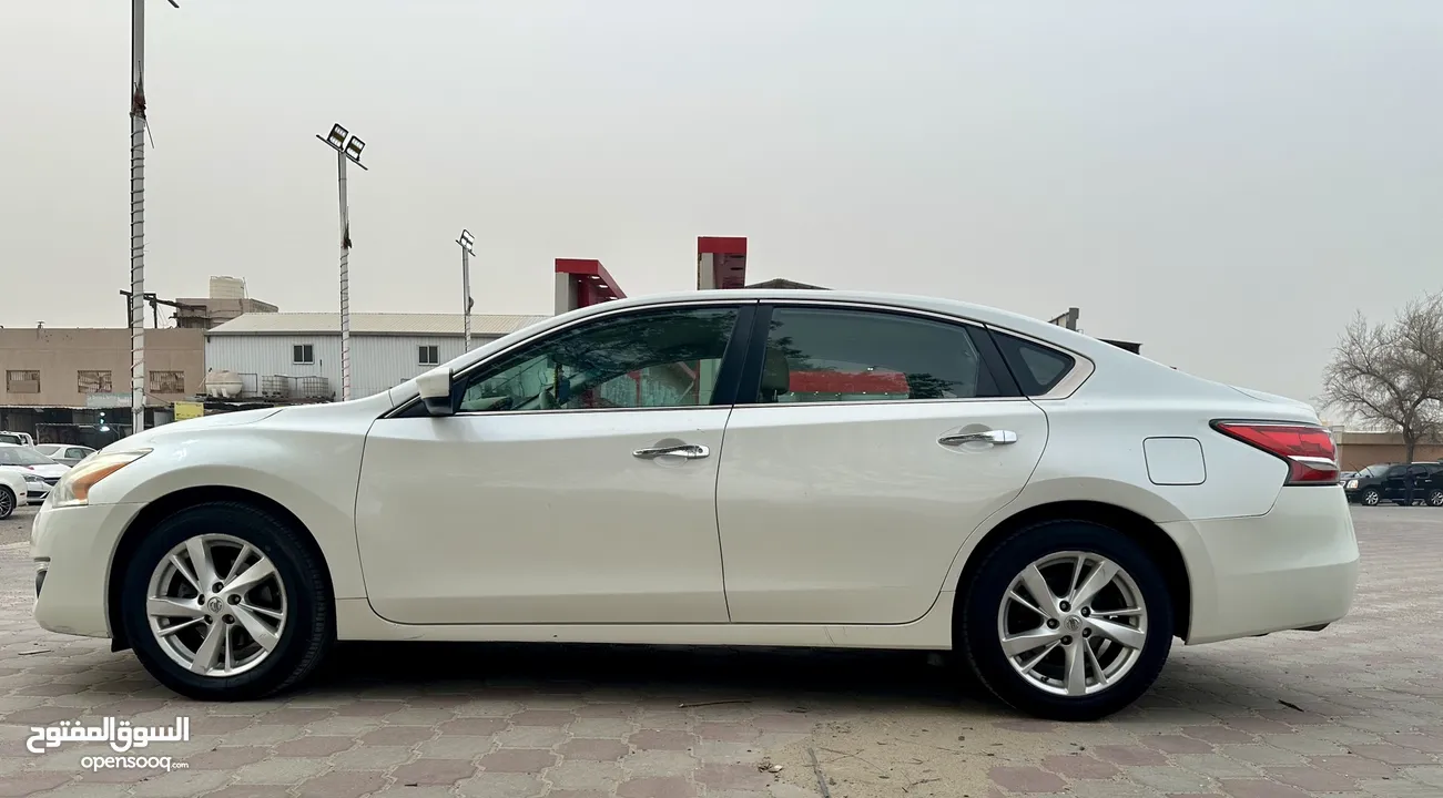 Altima SV in excellent condition   التيما SV بحالة بحالة ممتازة