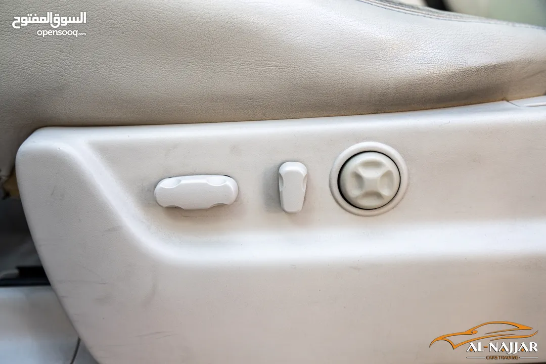 Cadillac Escalade 2008   السيارة مميزة جدا و قطعت مسافة 179,000 كيلو متر فقط
