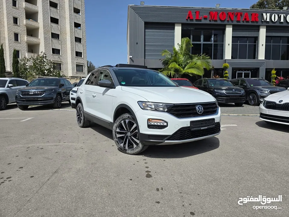 فولكس فاجن T-ROC ترخيص 2020 ماتور 1500 بنزين/اوتوماتيك