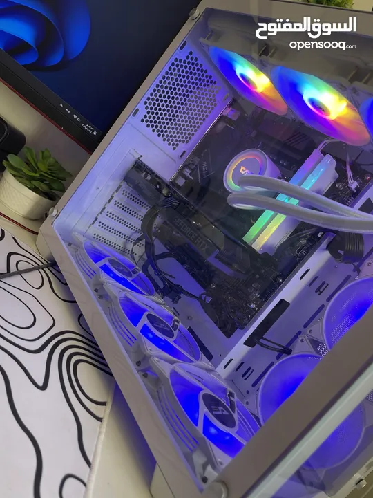 Pc gaming for sale بي سي للبيع