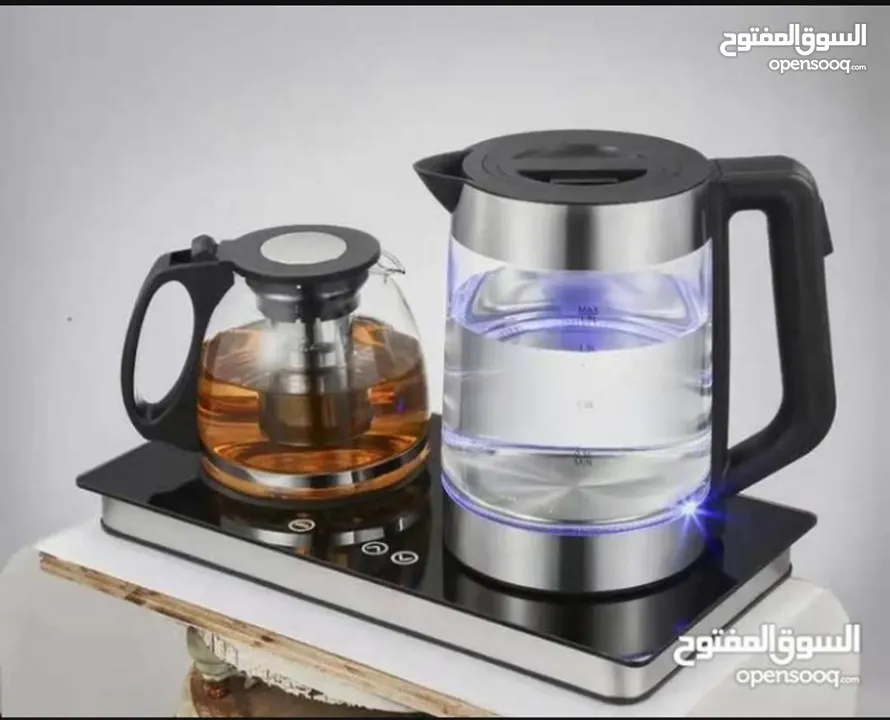 غلاية كهربائيه 1500w مكونة من زعاء زجاجي 2 لتر مع إضاءة داخليه تحتوي على نظام حماية