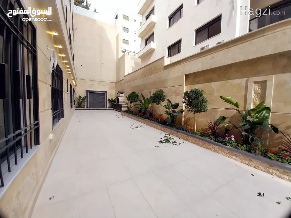 شقه طابق شبه ارضي بمساحه 210 داخلي وتراس خارجي بمساحه 220 للبيع في منط... ( Property ID : 30860 )