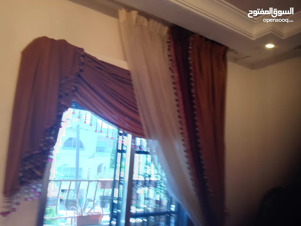 اثاث بيت كامل بحالة جيدة للبيع (السعر قابل للتفاوض، ويمكن البيع بشكل فردي)