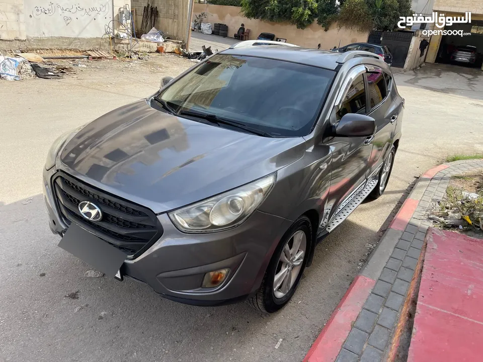 هونداي توسان 2011 بحالة ممتازة و السعر حرق حرق