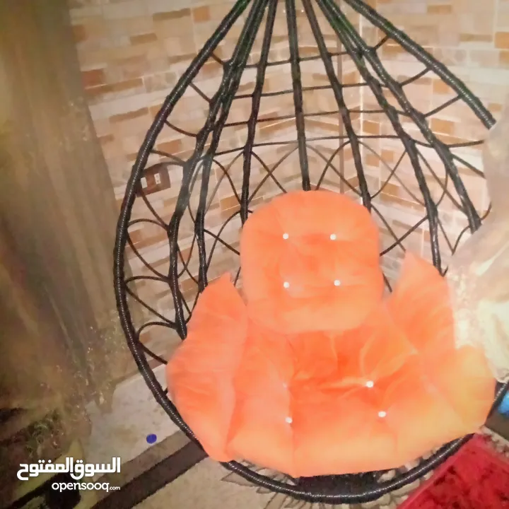 استمتع بأوقات الاسترخاء مع مرجيحة عش البلبل: التصميم العصري والراحة المطلقة لجلساتك في الحديقة أو ال