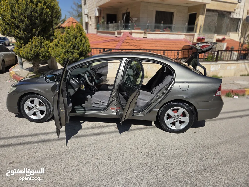 هوندا سيفيك موديل  2008 محرك بنزين Vtec 1800 cc (2 جيد)