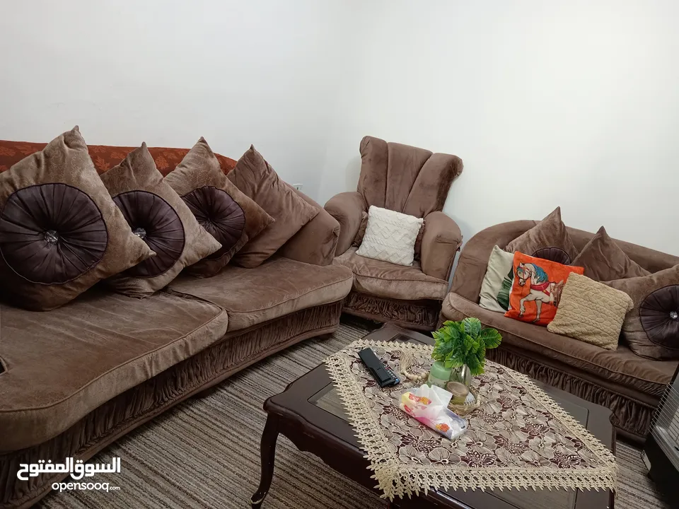 طقم كنب الدب حجم