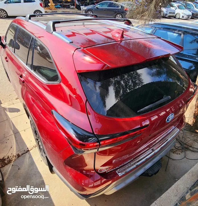 Toyota Highlander Platinum 2021عرض نار