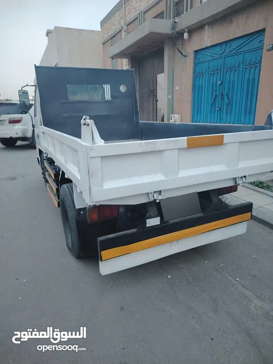 قلاب ايسوزو 2002