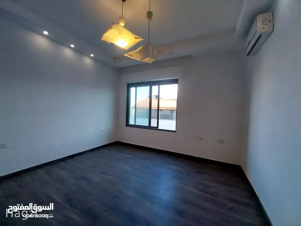 شقه للبيع في منطقه الدوار الرابع ( Property ID : 34054 )