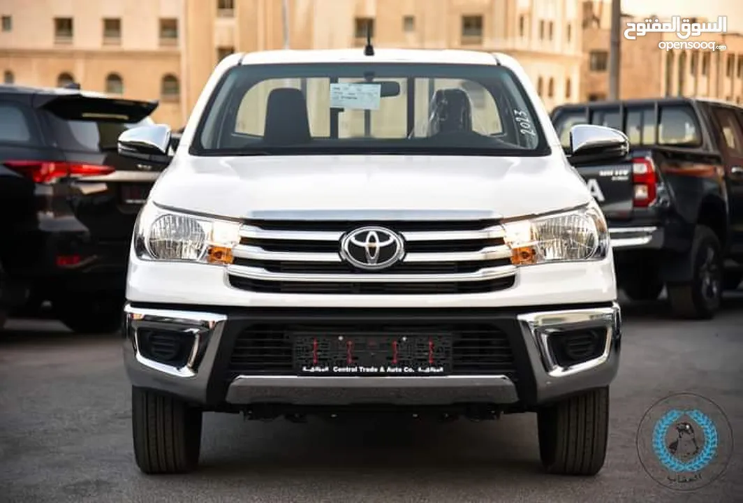 جير عادي Toyota Hilux 2023 عداد زيرو