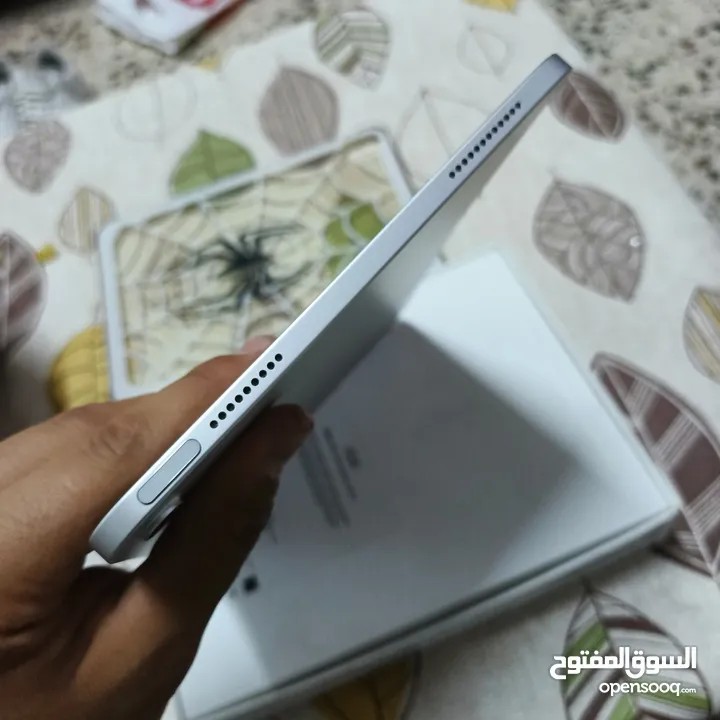 ايباد ابل الجيل العشر (2022 iPhone.10)