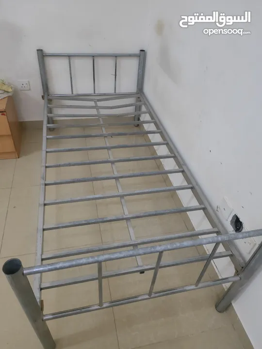 سرير معدني مستعمل حاله جيده single steel bed used good condition