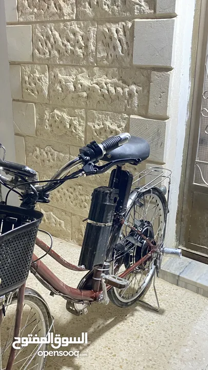 بسكليت كهربا للبيع ماتور 1000 كف500 بطارية 48/15 مكفوله 20 كيلوًً كوشوك وكاله بدي 90 بل 100