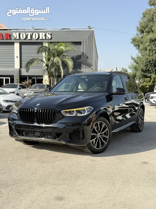 BMW X5 ترخيص 2022 ترخيص  محرك 3000 هايبرد plug in/يقطع على الشحنه 80 كيلو متر
