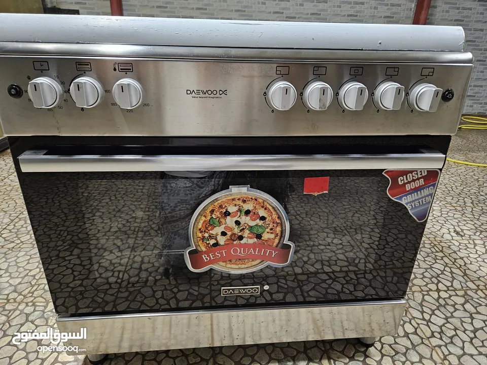 DAEWOO cooking range 5 burners