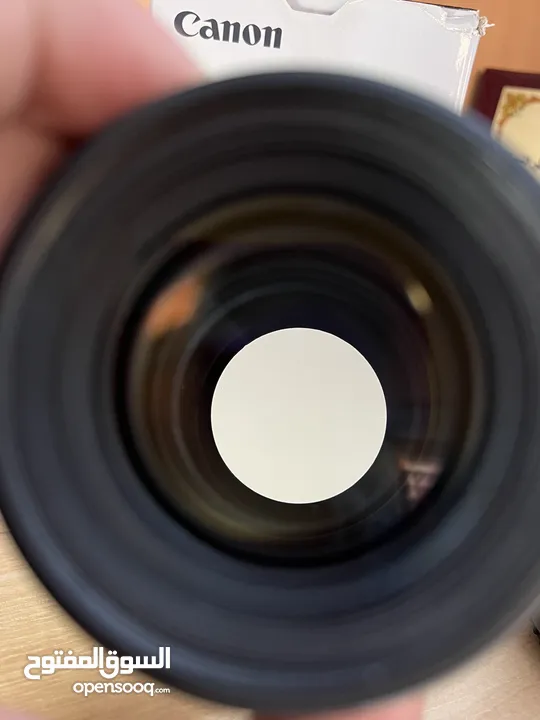 عدسة 85mm f1.8 canon ولا خدش في حاله جيدة جذًا لممتازة