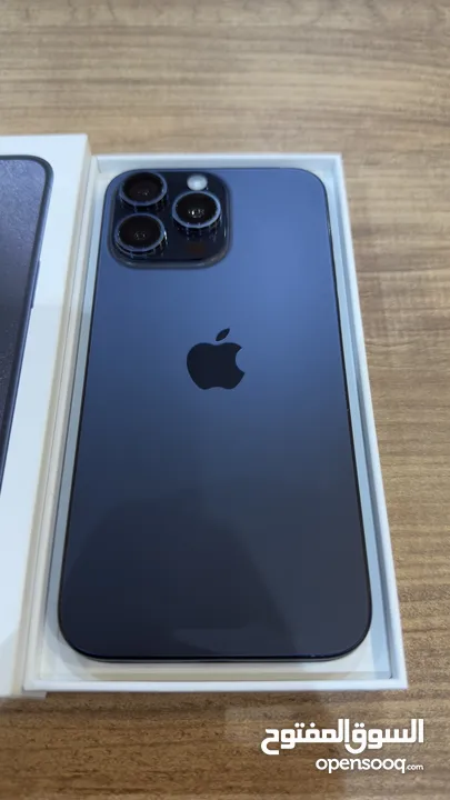 I Phone 15 pro max 256GB لون نيلي مستعمل قليل كلش