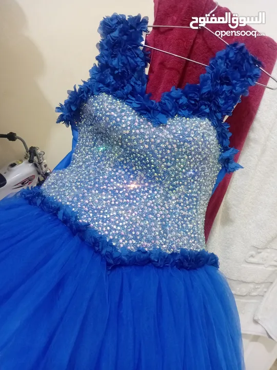 بدلات عرايس للبيع