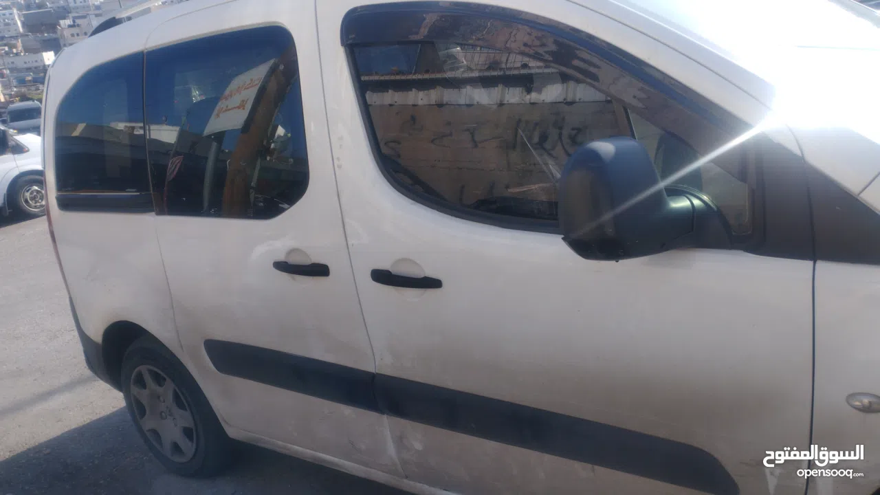 بيجو بارتنر للبيع