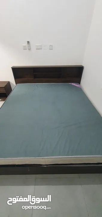 Bed and mattress ( King Size 200 x 180)