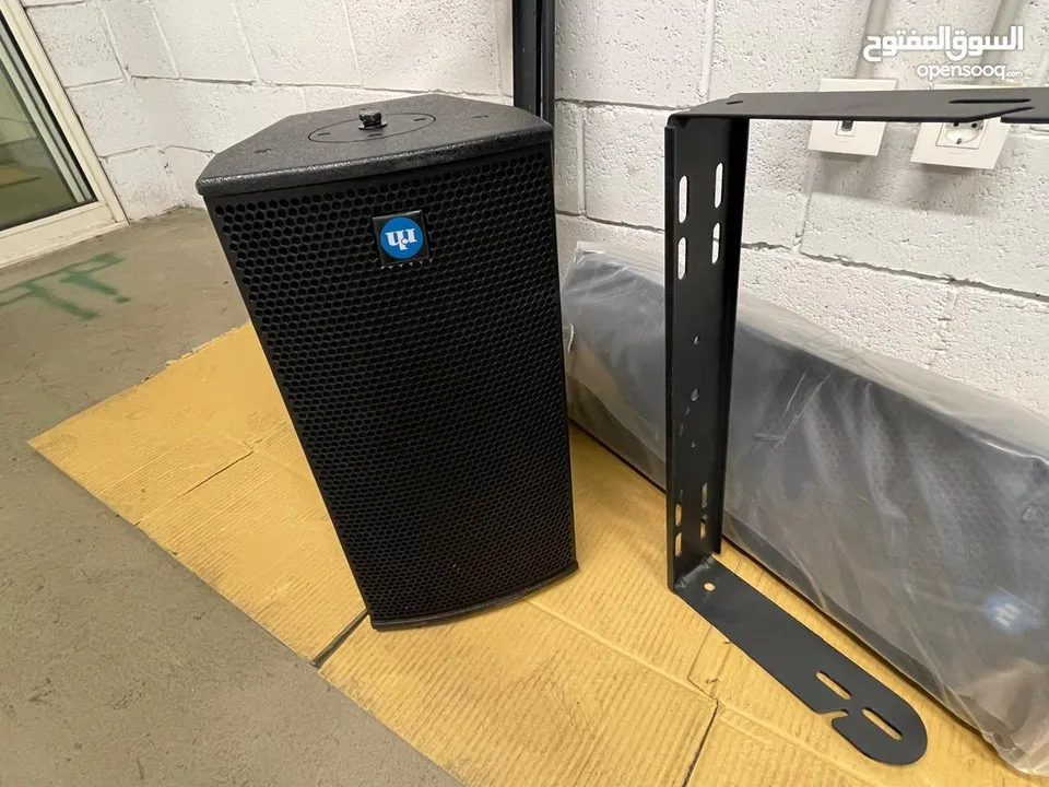 Complete Home, Events, and Presentation Bundle – Surround System! - Great Condition