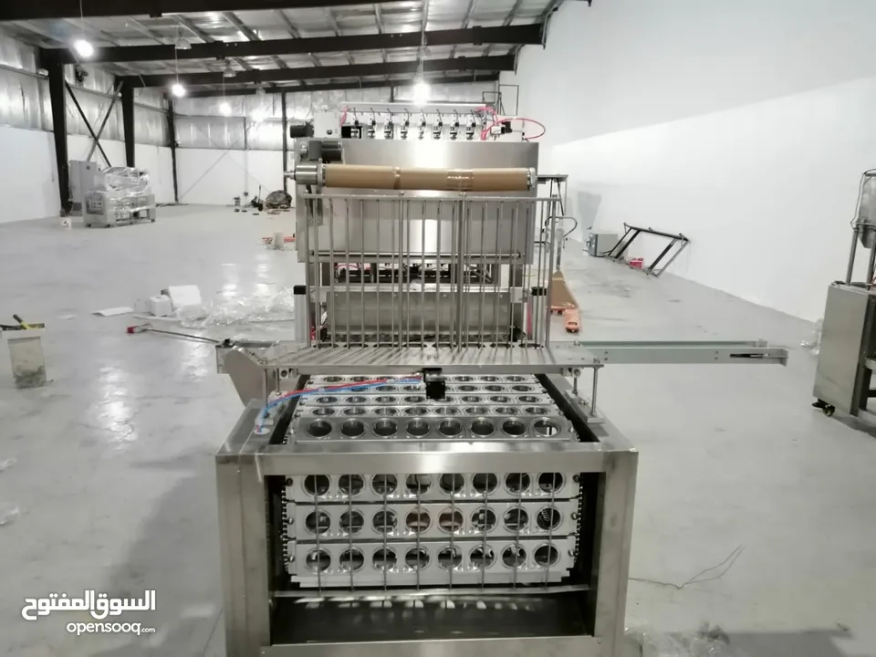 ماكينات تعبئه الكاسات