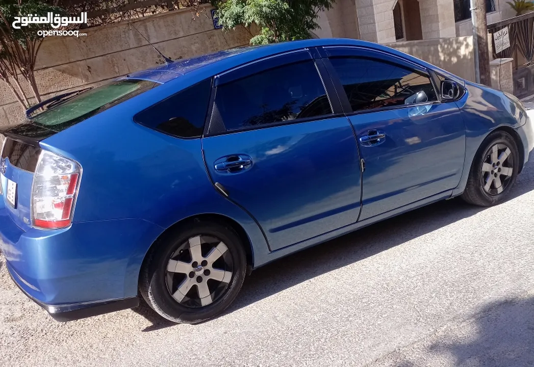 تويوتا بريوس 2008 فحص كامل لون مميز  مجدده بالكامل بحكم الوكاله