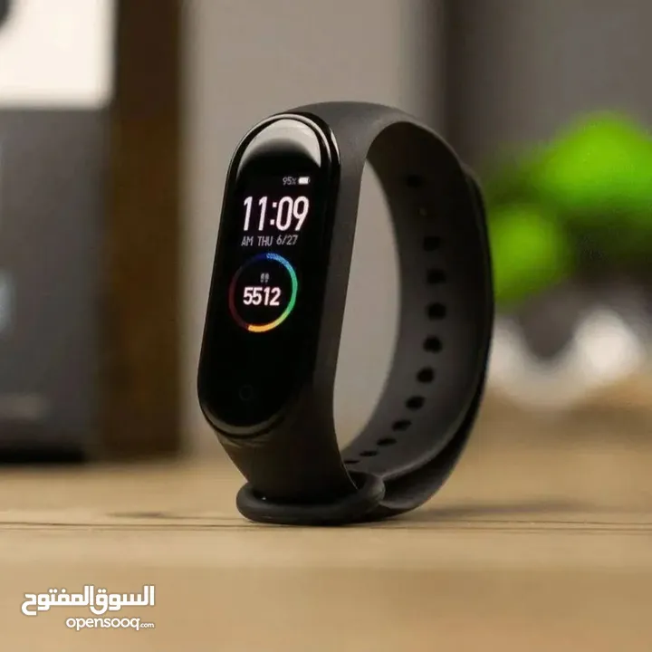 الساعة الذكية Smart watch m8 وعرض خاص فقط 4 حبات مع توصيل مجانا لباب