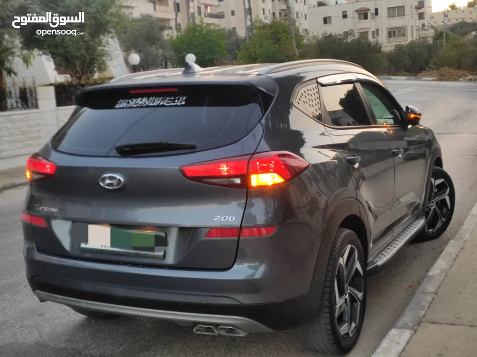 هونداي توسان فحص نخب ترخيص 19 وعداد أصلي 85000كم فقطططط